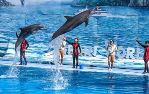 Happy moments for family in Bangkok